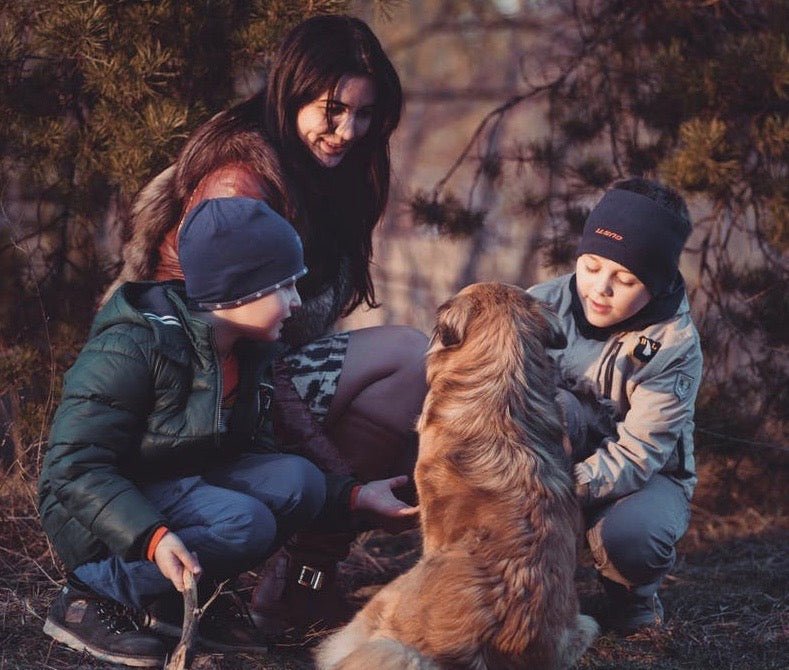 Canine Etiquette in a Human World - McCann Professional Dog Trainers